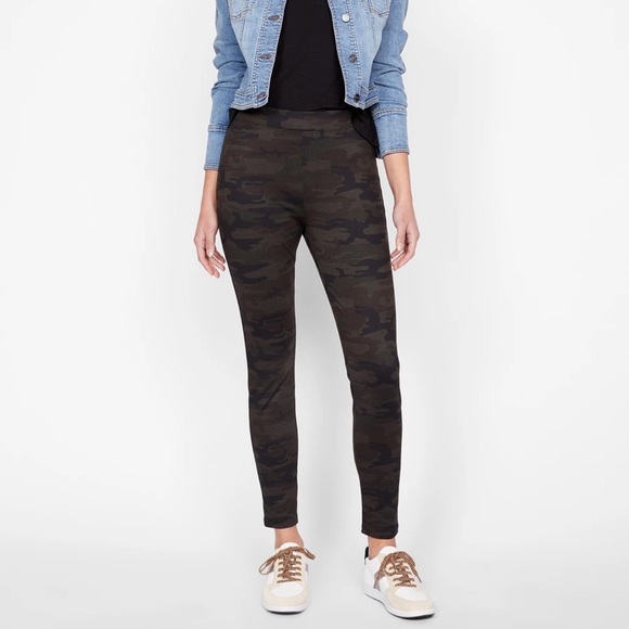 Sanctuary Pants - Sanctuary Camo-print Leggings